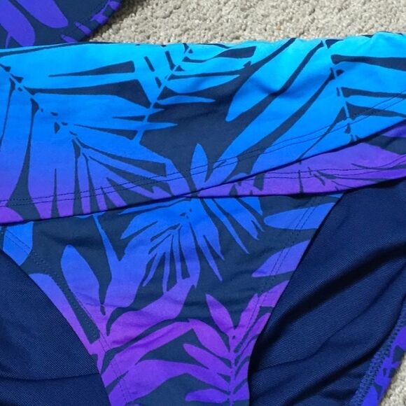 Push up Plunge laces tankini set. NWT - Picture 12 of 14
